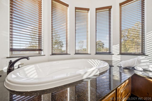 18342 S 132nd East Avenue E, Bixby, OK 74008