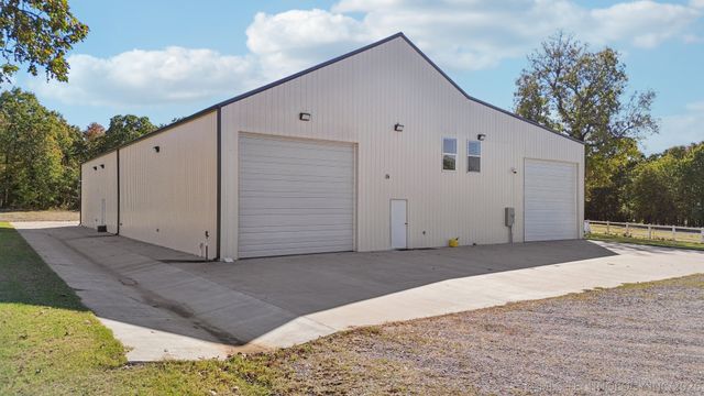 18342 S 132nd East Avenue E, Bixby, OK 74008