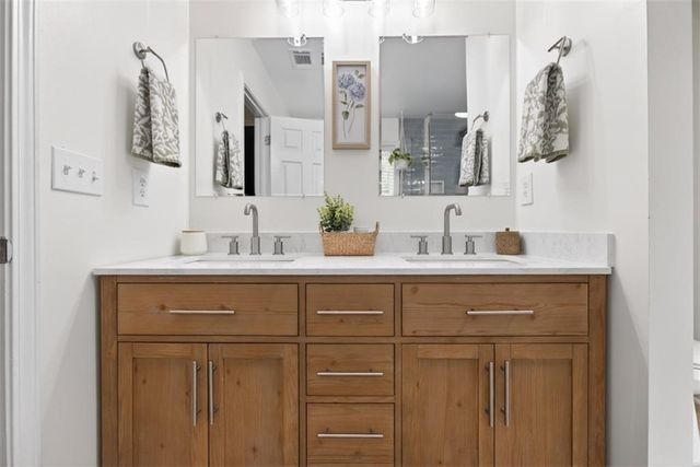 3512 Windy Oaks Way, Loganville, GA 30052