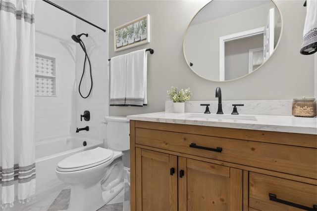 3512 Windy Oaks Way, Loganville, GA 30052
