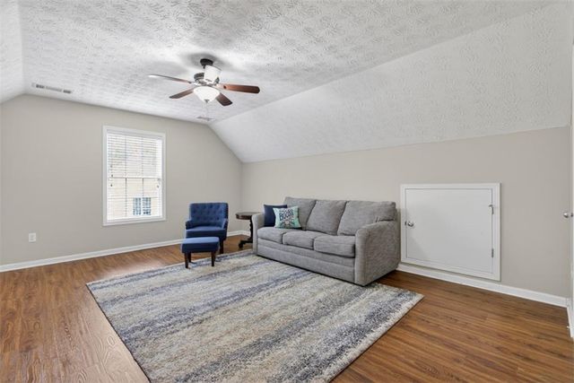 3512 Windy Oaks Way, Loganville, GA 30052