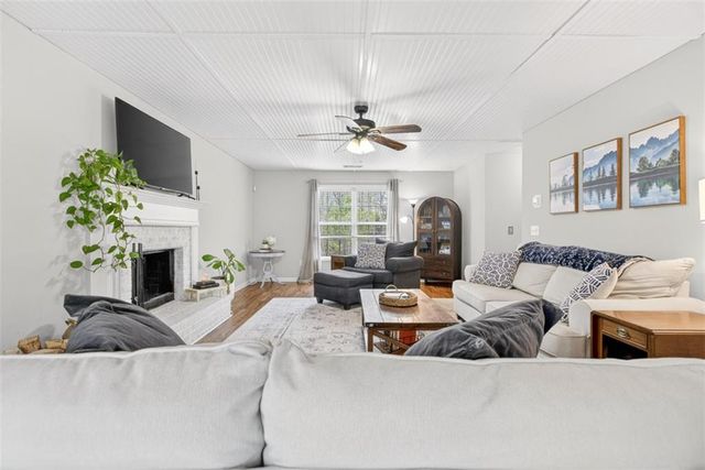 3512 Windy Oaks Way, Loganville, GA 30052