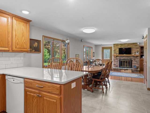 1520 Carmen AVENUE, Sheboygan, WI 53081