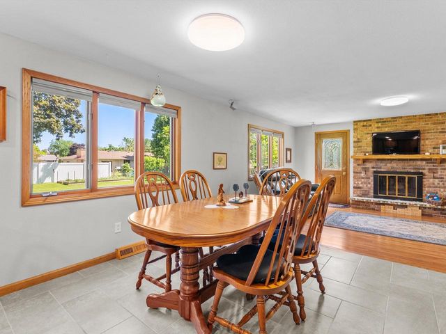 1520 Carmen AVENUE, Sheboygan, WI 53081