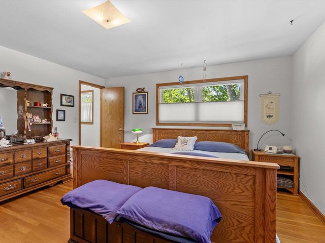 1520 Carmen AVENUE, Sheboygan, WI 53081
