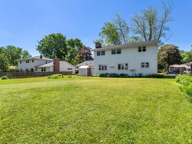1520 Carmen AVENUE, Sheboygan, WI 53081