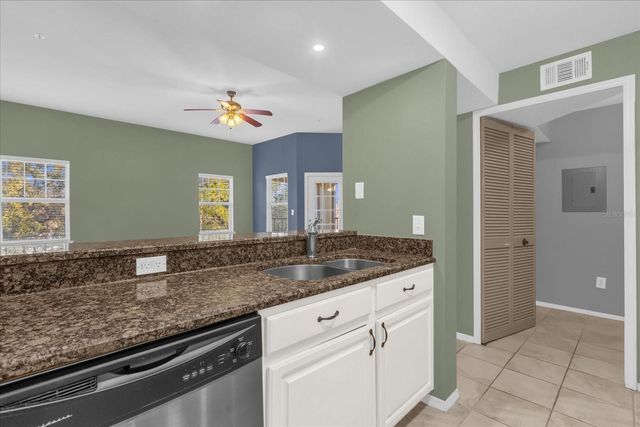 413 SUMMIT RIDGE PLACE 315, Longwood, FL 32779