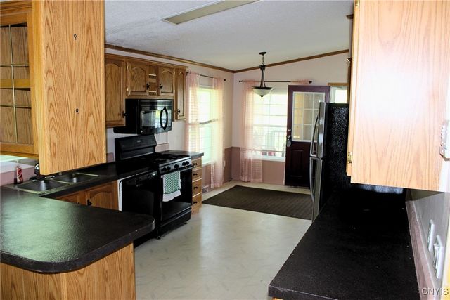 606 Sycamore Lane, Schuyler, NY 13502