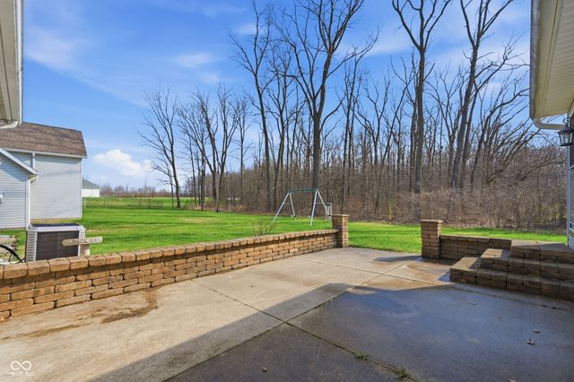 675 Gillcrest Drive, Albany, IN 47320