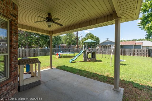 702 Knoxville Street, Greenwood, AR 72936