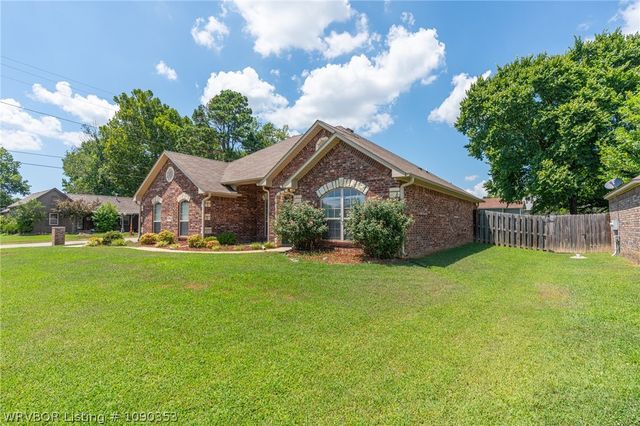 702 Knoxville Street, Greenwood, AR 72936