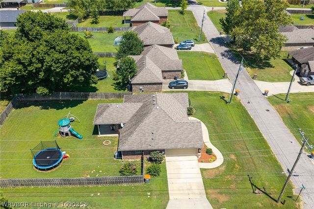 702 Knoxville Street, Greenwood, AR 72936