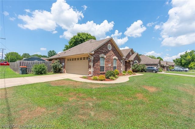 702 Knoxville Street, Greenwood, AR 72936