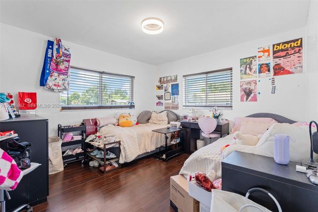 16700 SW 102nd Pl, Miami, FL 33157