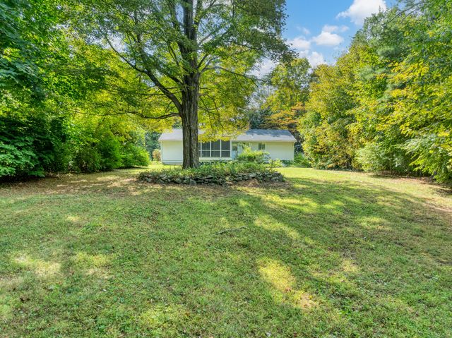 148 Glenwood Road, Clinton, CT 06413