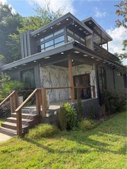 1637 Emerald Avenue SW, Atlanta, GA 30310