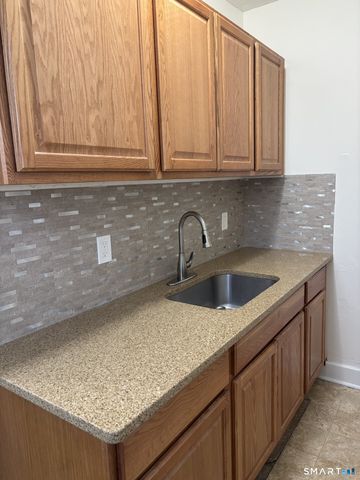 18 Carmody Street 2, New Britain, CT 06053