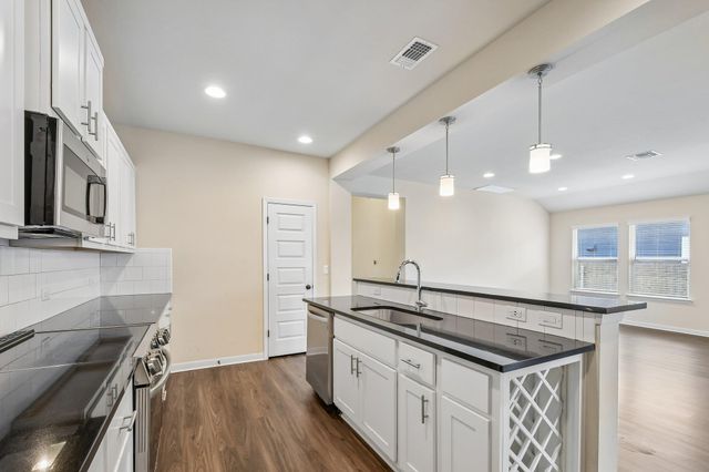 9813 Eloquence DR, Manor, TX 78653