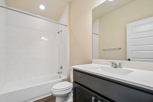 9813 Eloquence DR, Manor, TX 78653
