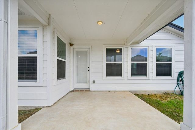 9813 Eloquence DR, Manor, TX 78653