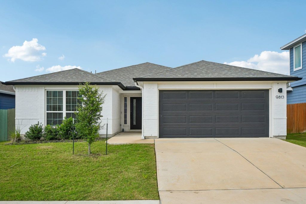 9813 Eloquence DR, Manor, TX 78653