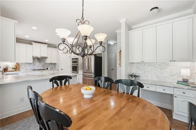 404 Laurel Park, Woodstock, GA 30188