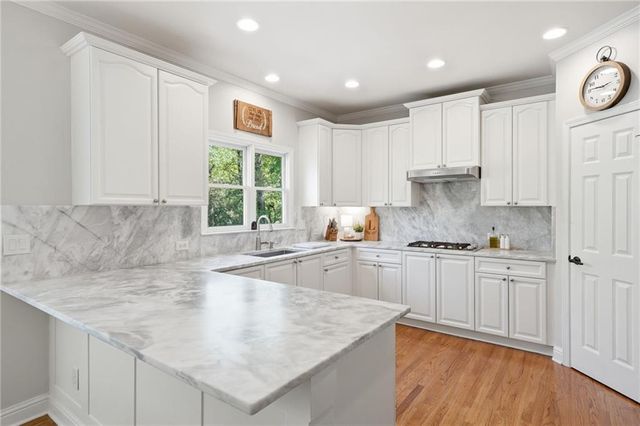 404 Laurel Park, Woodstock, GA 30188