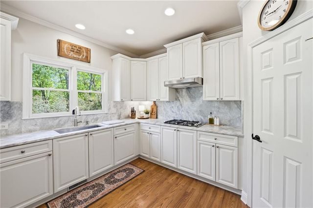 404 Laurel Park, Woodstock, GA 30188