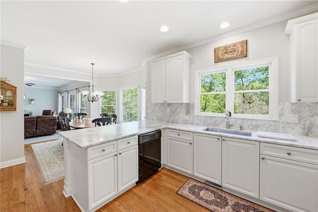 404 Laurel Park, Woodstock, GA 30188