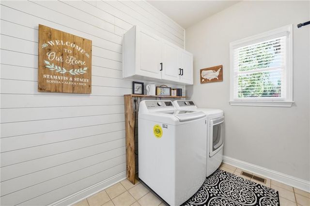 404 Laurel Park, Woodstock, GA 30188