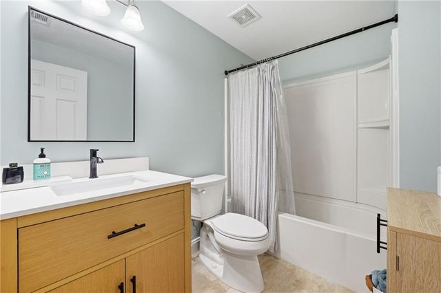 404 Laurel Park, Woodstock, GA 30188