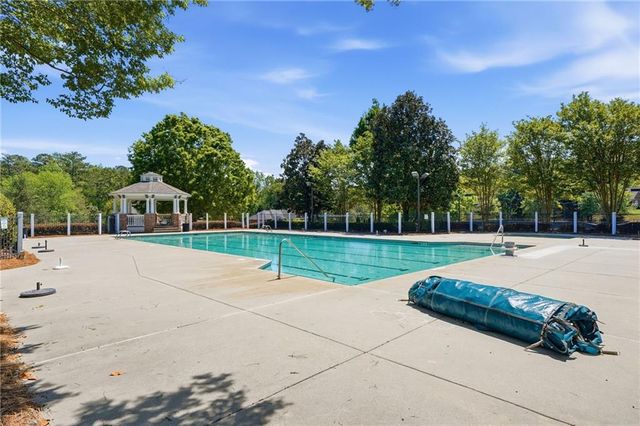 404 Laurel Park, Woodstock, GA 30188