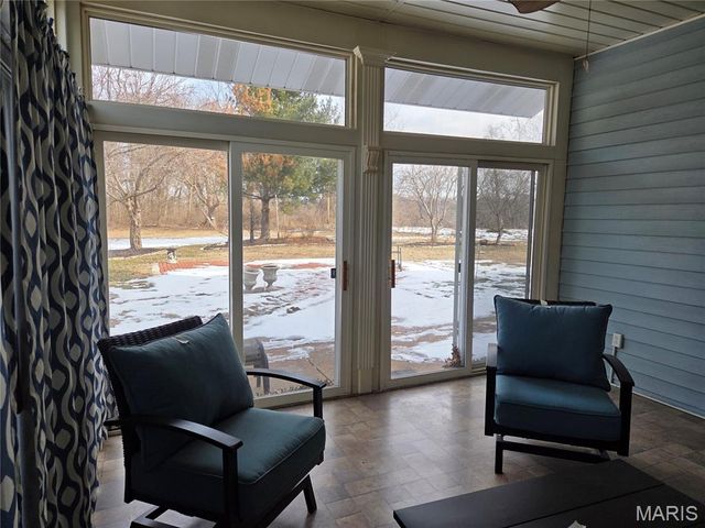 26662 Lakeview Terrace, Godfrey, IL 62035