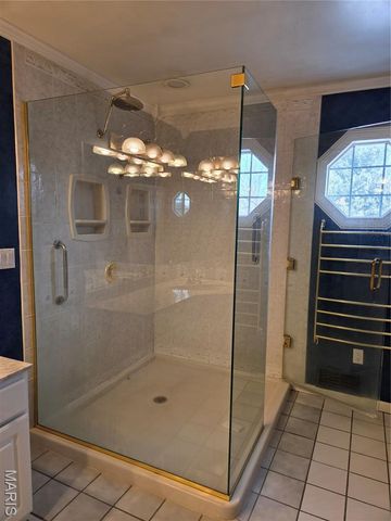 26662 Lakeview Terrace, Godfrey, IL 62035