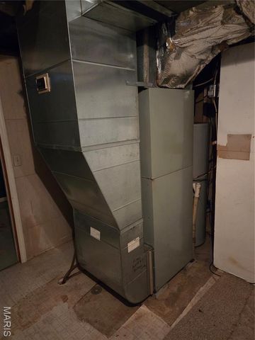 26662 Lakeview Terrace, Godfrey, IL 62035