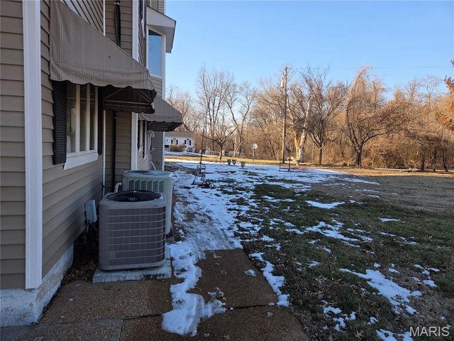 26662 Lakeview Terrace, Godfrey, IL 62035