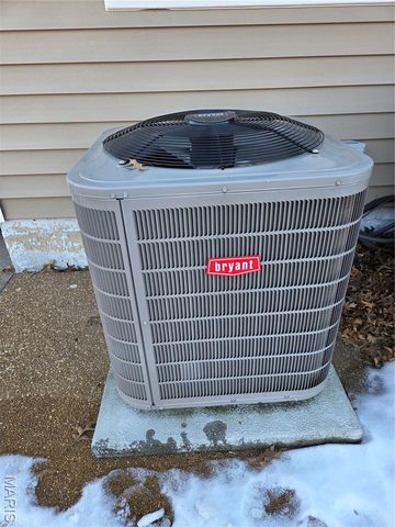 26662 Lakeview Terrace, Godfrey, IL 62035