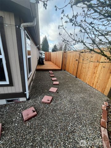 3700 14th Avenue SE #14, Olympia, WA 98501