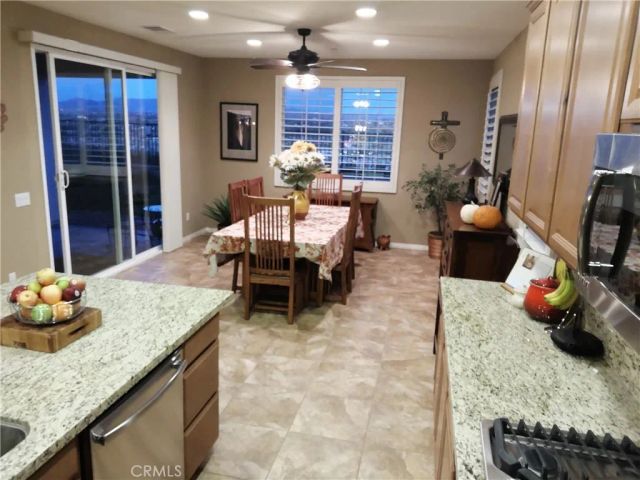 28934 N West Hills Drive, Valencia, CA 91354