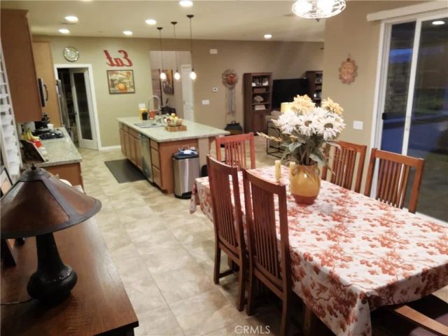 28934 N West Hills Drive, Valencia, CA 91354