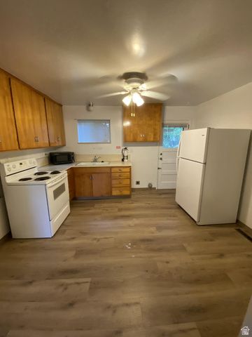 525 BROOKSIDE PL, Logan, UT 84341