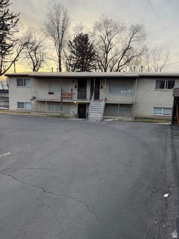 525 BROOKSIDE PL, Logan, UT 84341