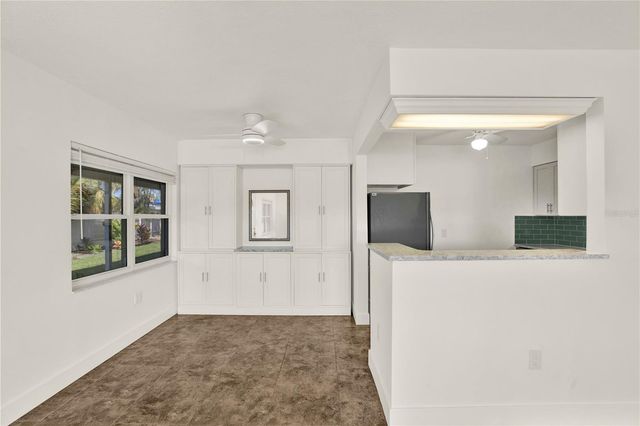 283 104TH AVENUE 106, Treasure Island, FL 33706