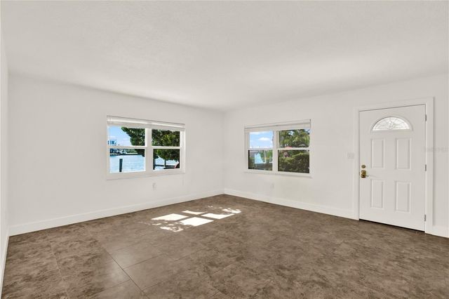 283 104TH AVENUE 106, Treasure Island, FL 33706