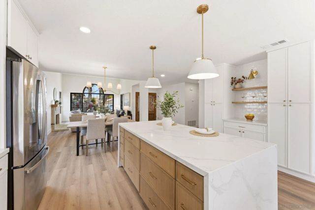 18228 Corte De Casares, San Diego, CA 92128