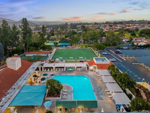 18228 Corte De Casares, San Diego, CA 92128