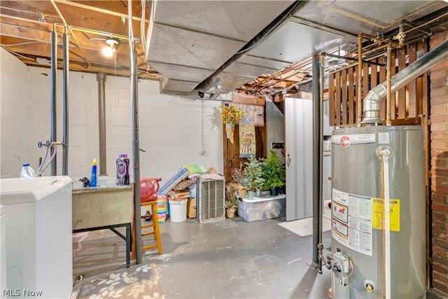 204 Edna Street, Poland, OH 44514