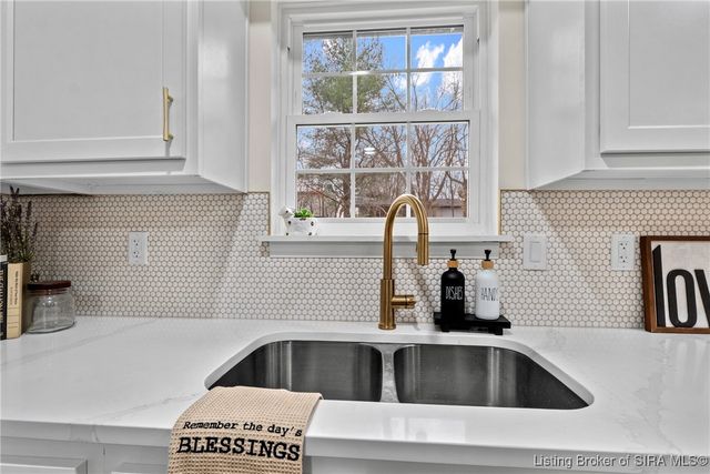 1115 Marci Lane, Georgetown, IN 47122