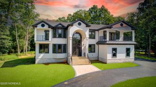 169 Applegarth Road 2, Monroe, NJ 08831