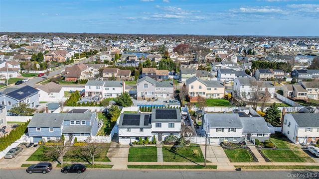 85 Massapequa Avenue, Massapequa, NY 11758